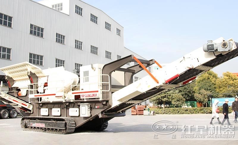 小型履帶石頭破碎機(jī)匠工于心，環(huán)保達(dá)標(biāo)，不怕污染