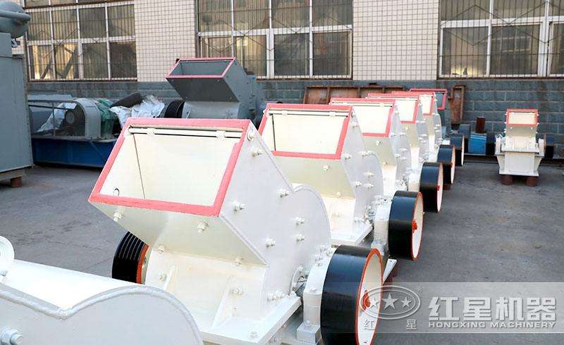 小型錘式破碎機廠家，現(xiàn)貨提供，可到場帶料免費咨詢