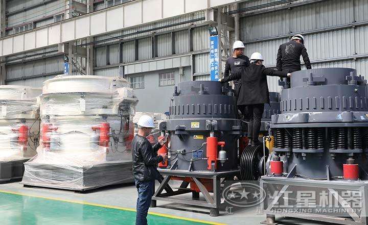 全液壓圓錐破碎機，液壓過載保護裝置，自動調節(jié)出料粒度