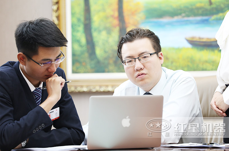 量身為用戶設(shè)計風化石制砂、洗沙設(shè)備方案