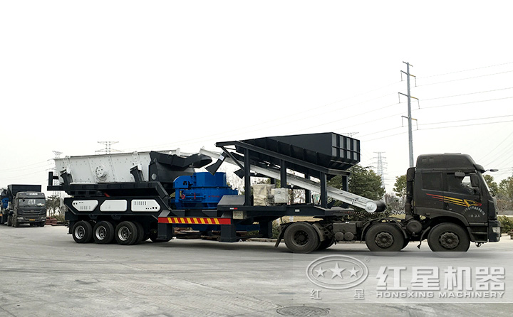 車載時產300噸鵝卵石移動制沙機上路了，移動自由更靈活 